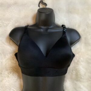 NWT Black PINK T-SHIRT Bra